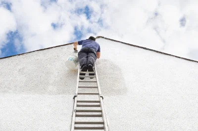 Peinture extérieure à Moussac — façades et ravalement